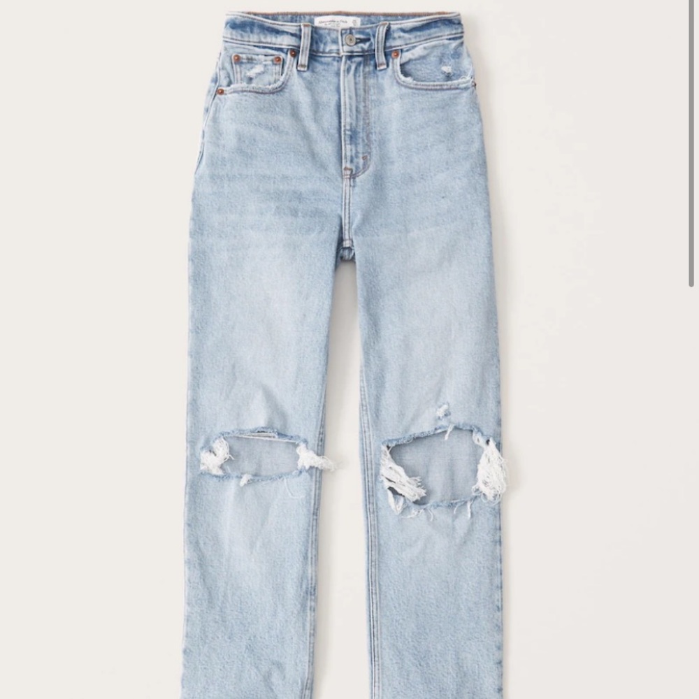 A&F 90’s Ultra High Rise Straight Jeans -  27 R